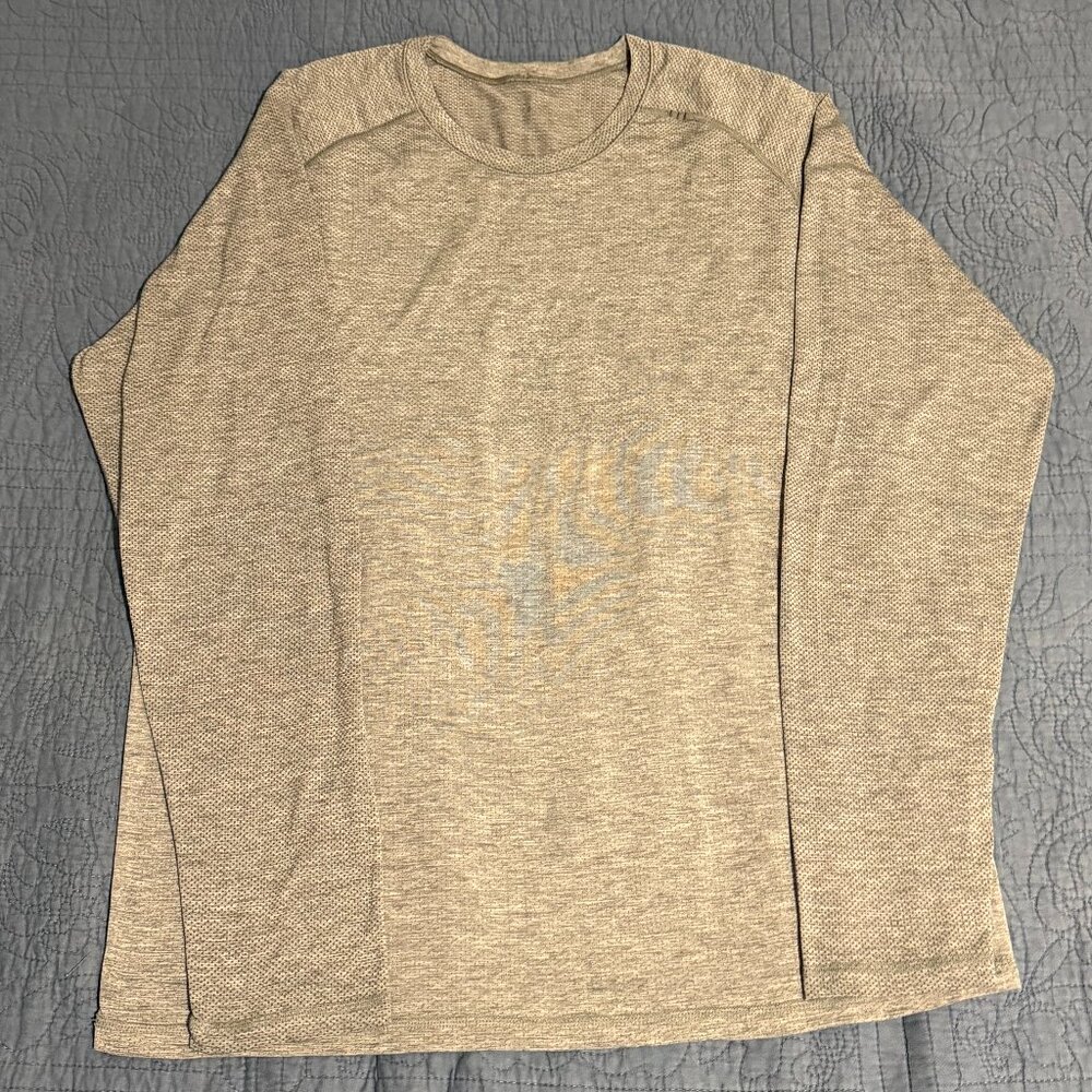 Lululemon Men's Metal Vent Tech Long Sleeve Shirt